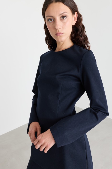 Top aderente in gabardina e jersey
