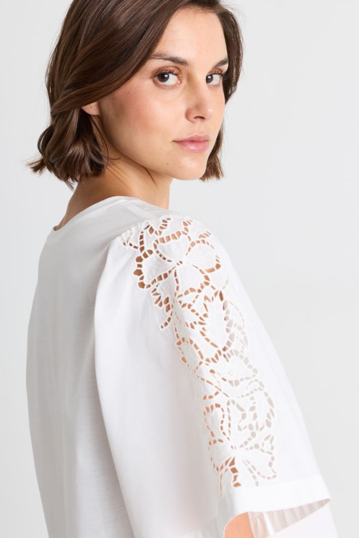 Top con ricami - BIANCO - Intrend - 3