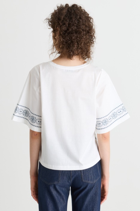 Top in popeline di cotone con ricami