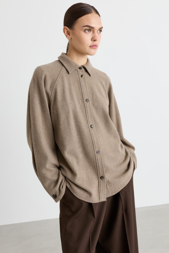 Camicia oversize in flanella - BEIGE - Intrend - 2