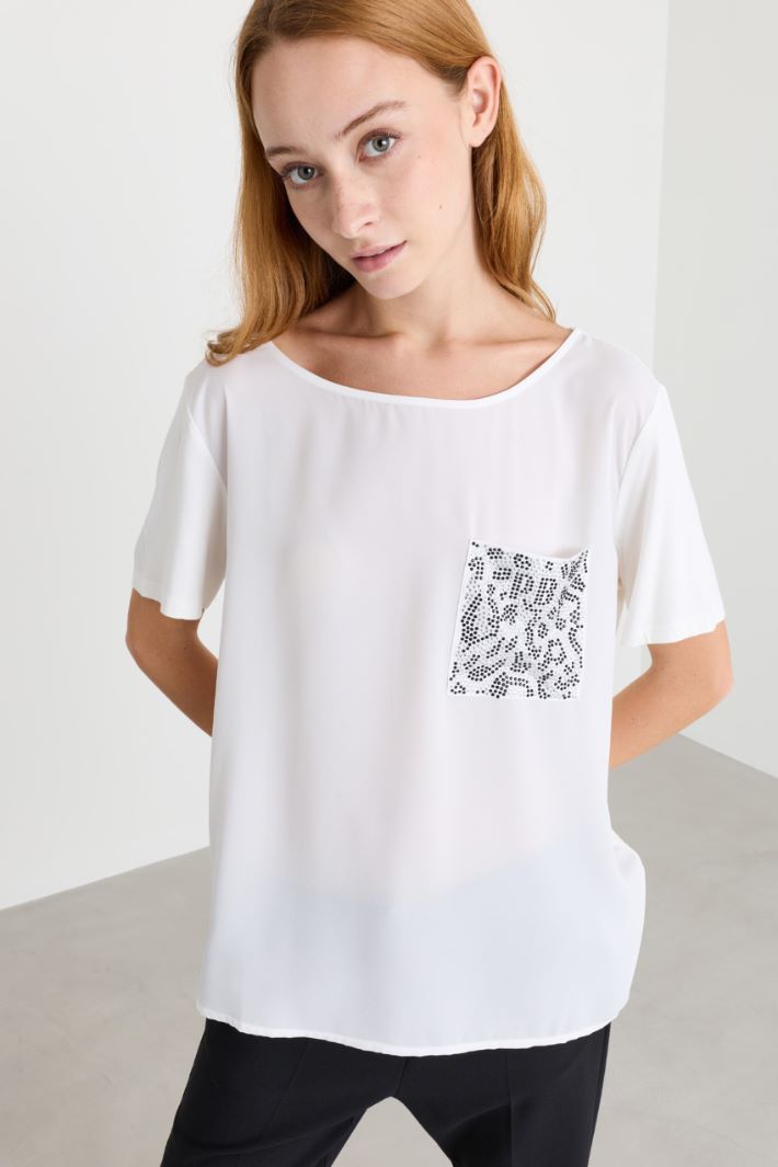 Jersey T-shirt with pocket - WHITE - Intrend - 3