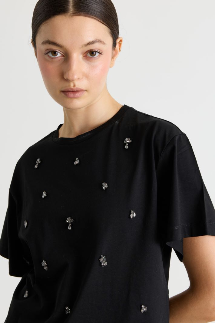 Embellished T-shirt - BLACK - Intrend - 3