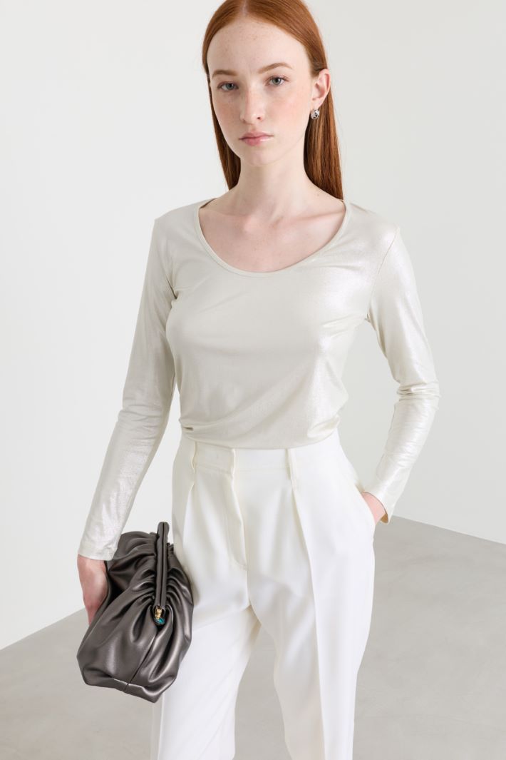 T-shirt con ampio scollo - ARGENTO - Intrend - 2