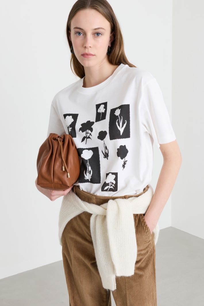 T-shirt boxy stampata - BIANCO NERO - Intrend - 2