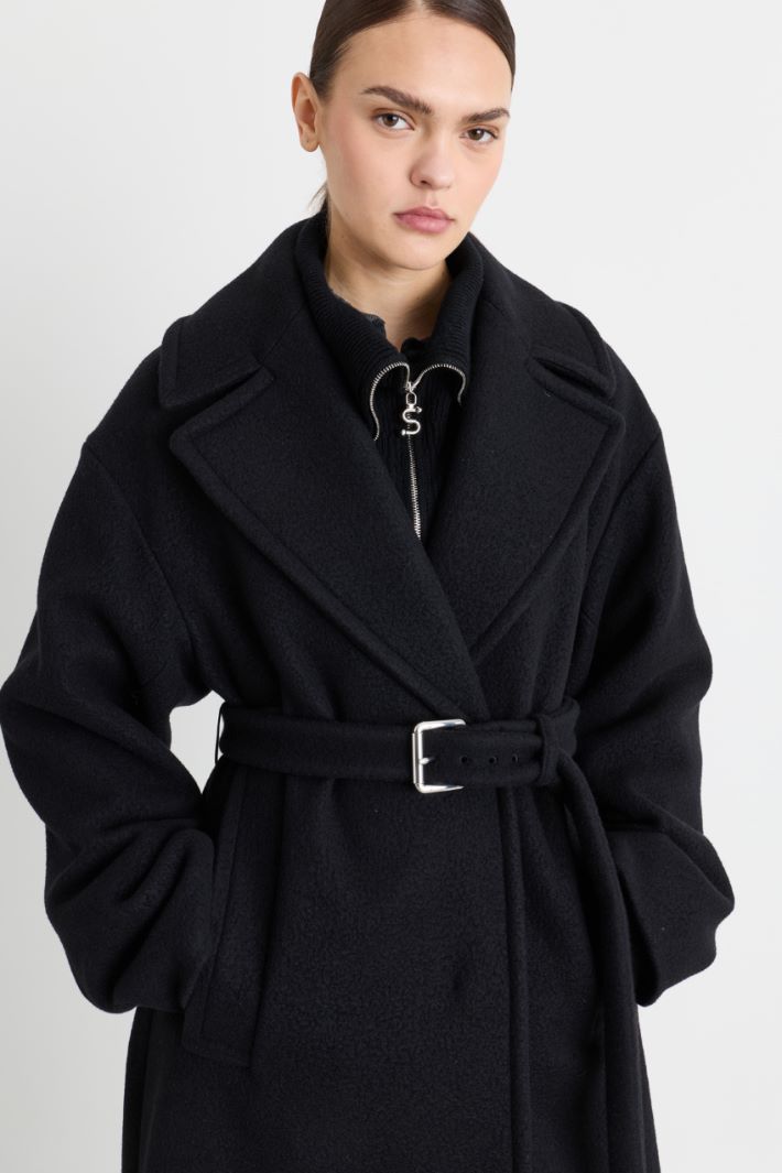 Cappotto oversize con cintura - NERO - Intrend - 3