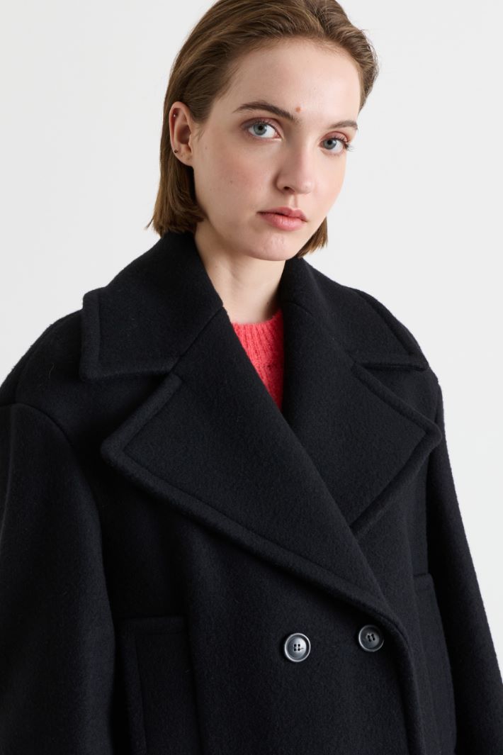 Wide-lapel short double-breasted wool coat - BLACK - Intrend - 3