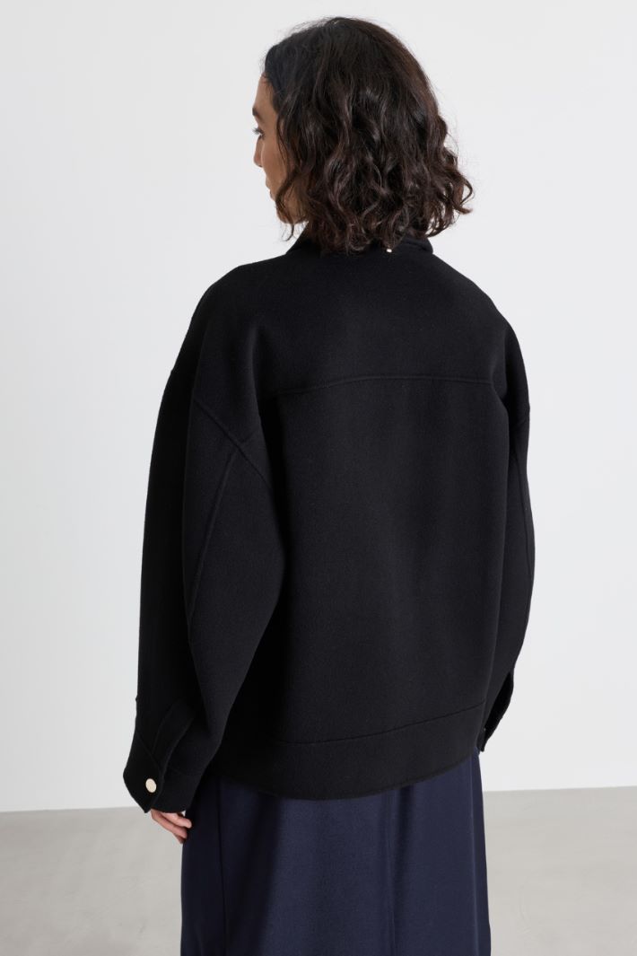 Giacca oversize con cintura - NERO - Intrend - 4