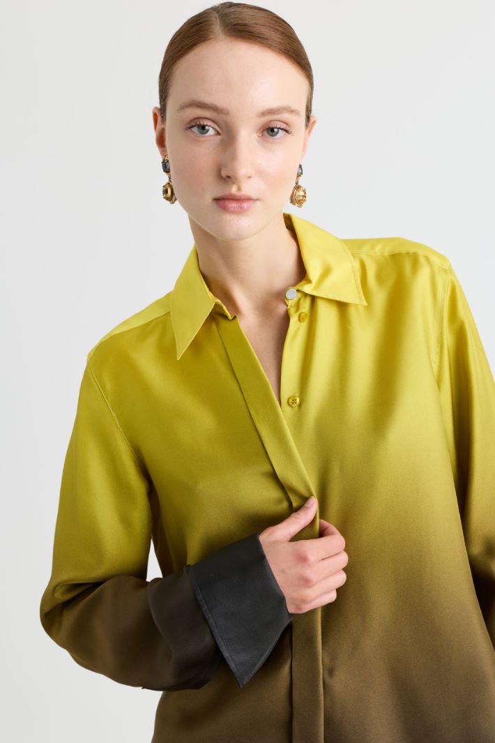 Blusa in seta dégradé - GIALLO - Intrend - 3