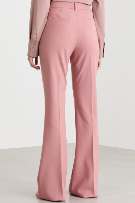 Pantalone flare in saglia di lana stretch