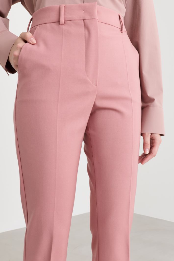 Flared trousers in stretch twill - PINK - Intrend - 3