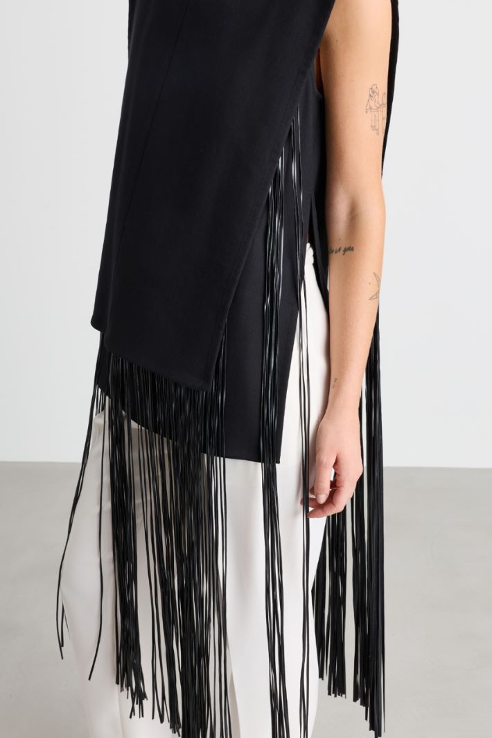 Top smanicato con frange - NERO - Intrend - 3
