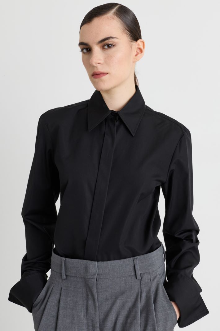 Camicia con abbottonatura nascosta - NERO - Intrend - 2