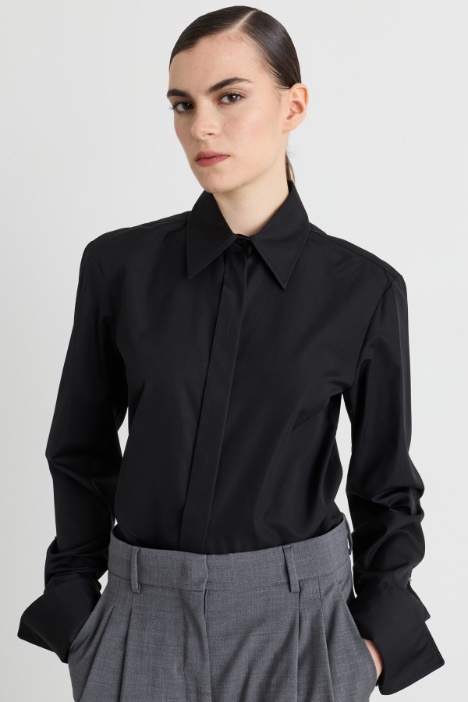 Camicia con abbottonatura nascosta - Intrend