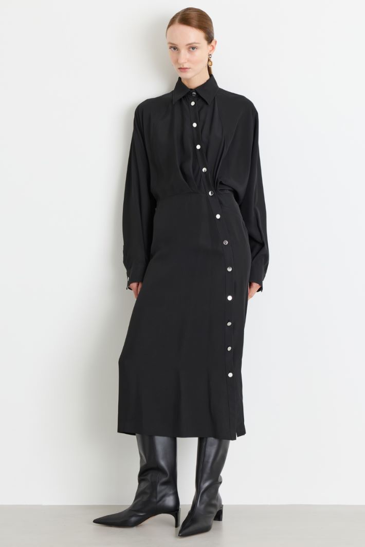 Asymmetric shirt dress - BLACK - Intrend - 2