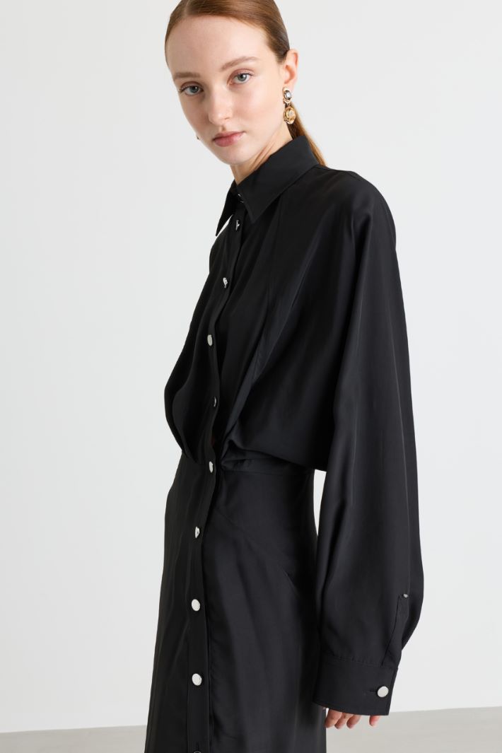 Asymmetric shirt dress - BLACK - Intrend - 3