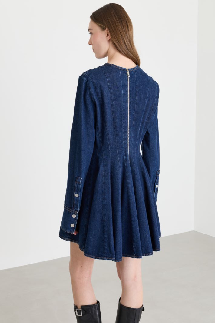 Mini dress with shaping seams - BLUE - Intrend - 4