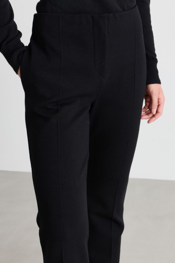Slim-fit low-rise trousers - BLACK - Intrend - 3
