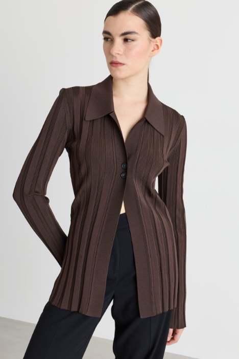 Glänzender Strickcardigan - Intrend