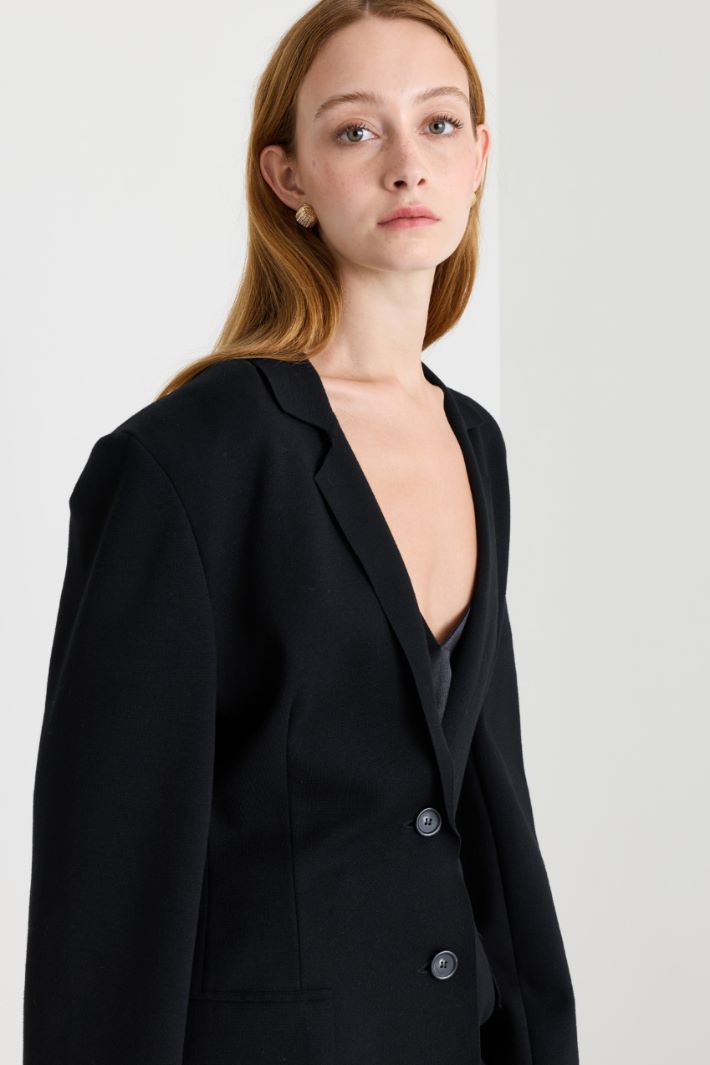 Semi-fitted blazer - BLACK - Intrend - 3