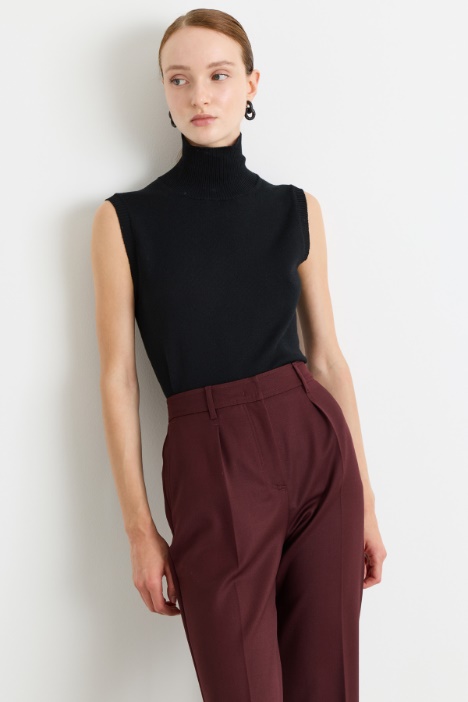 Sleeveless roll-neck jumper - Intrend
