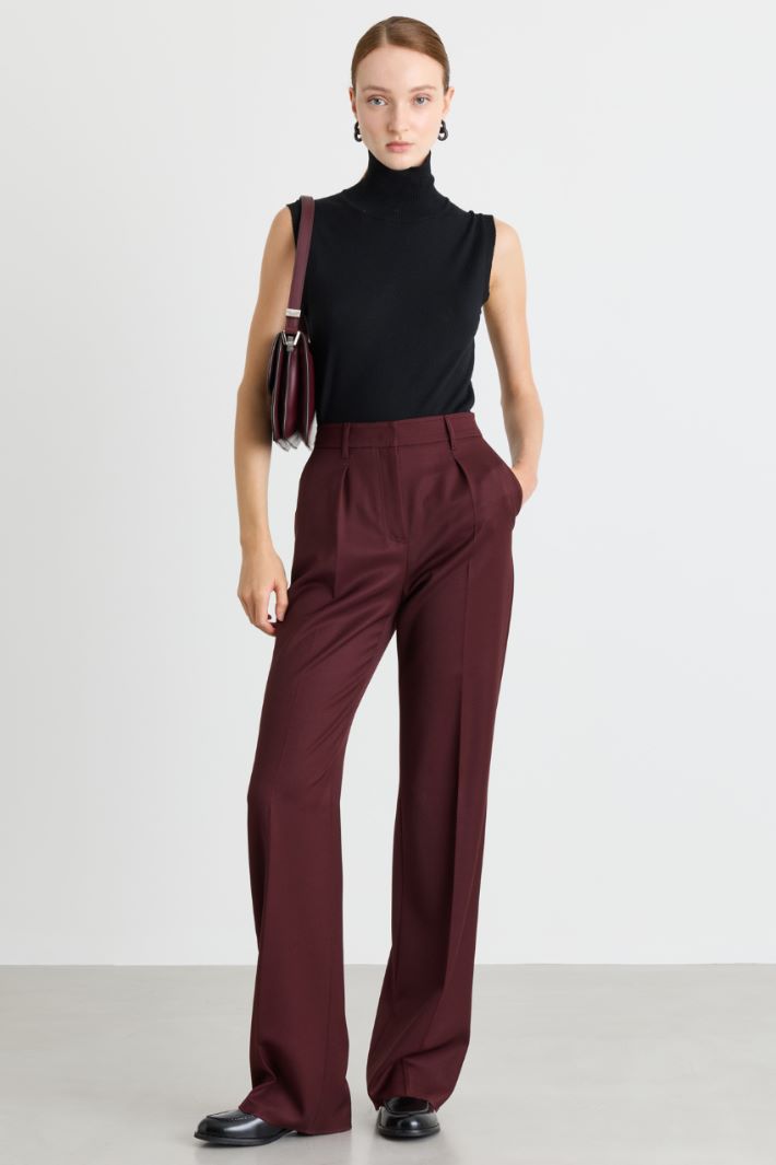 Sleeveless roll-neck jumper - BLACK - Intrend