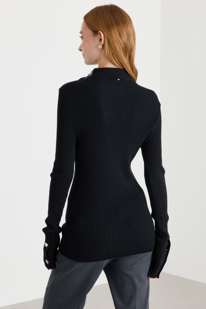 Maglia aderente con bottoni - NERO - Intrend - 4