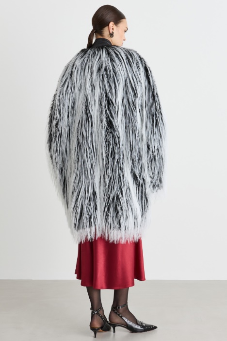 Chaqueta oversize de efecto pelo