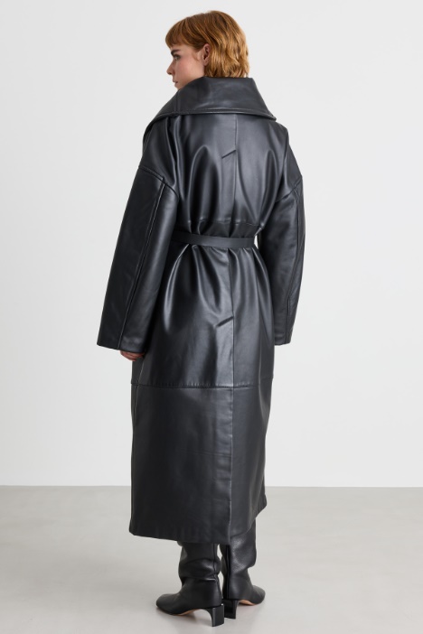 Cappotto con maxi collo