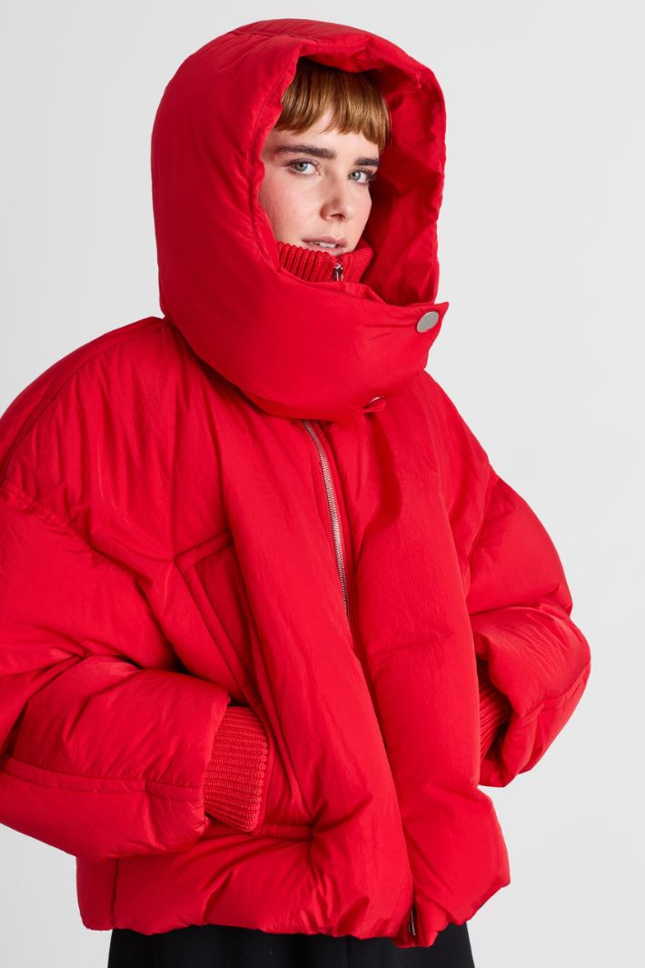 Crinkle-effect padded jacket - RED - Intrend - 3