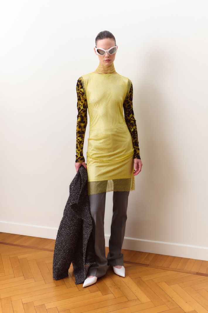 Rhinestone-embellished sleeveless dress - YELLOW - Intrend - 5