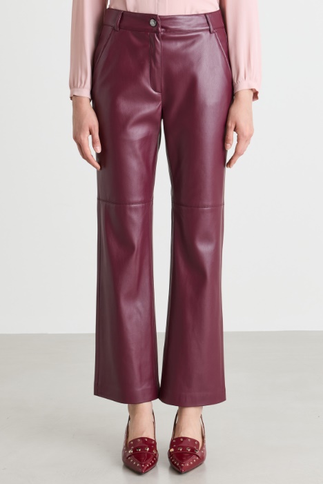 Pantalone flare in jersey spalmato