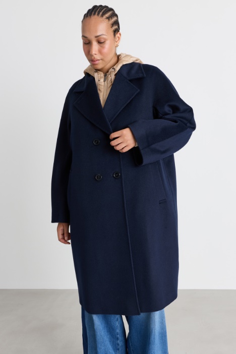 Cappotto ampio in drap di pura lana