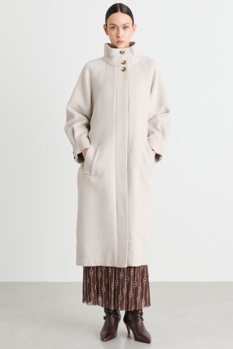 Cappotto double di lana con collo alto