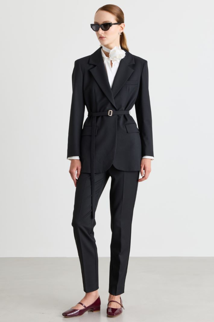 Belted stretch blazer - BLACK - Intrend