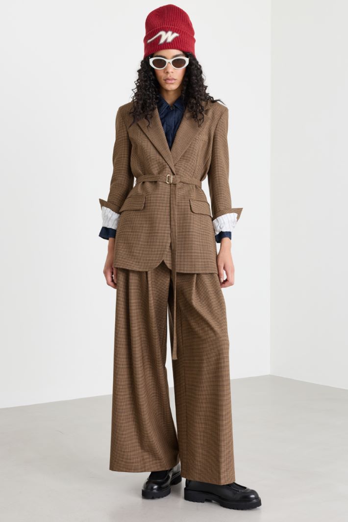 Belted stretch blazer - BROWN - Intrend