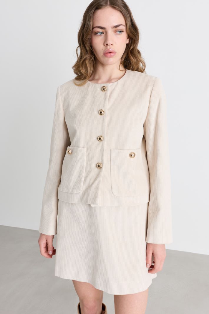 Veste coupe boxy en velours côtelé - IVOIRE - Intrend - 2