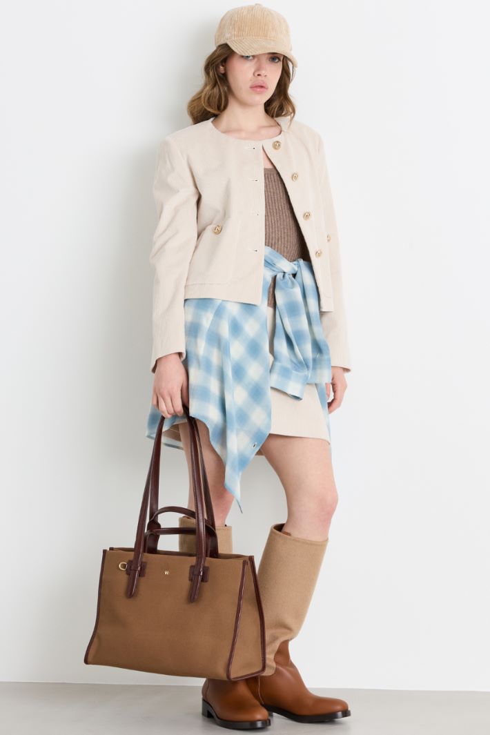 Veste coupe boxy en velours côtelé - IVOIRE - Intrend