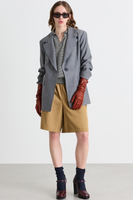 Chaqueta con martingala - Intrend