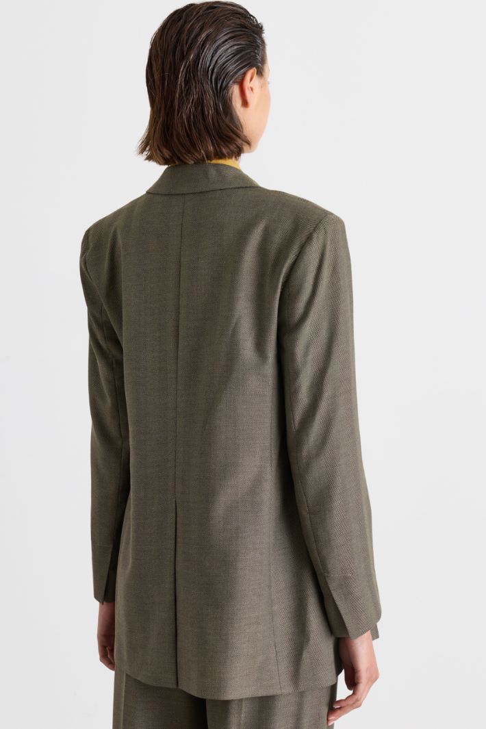 Double-breasted blazer in fluid twill - GREEN - Intrend - 4