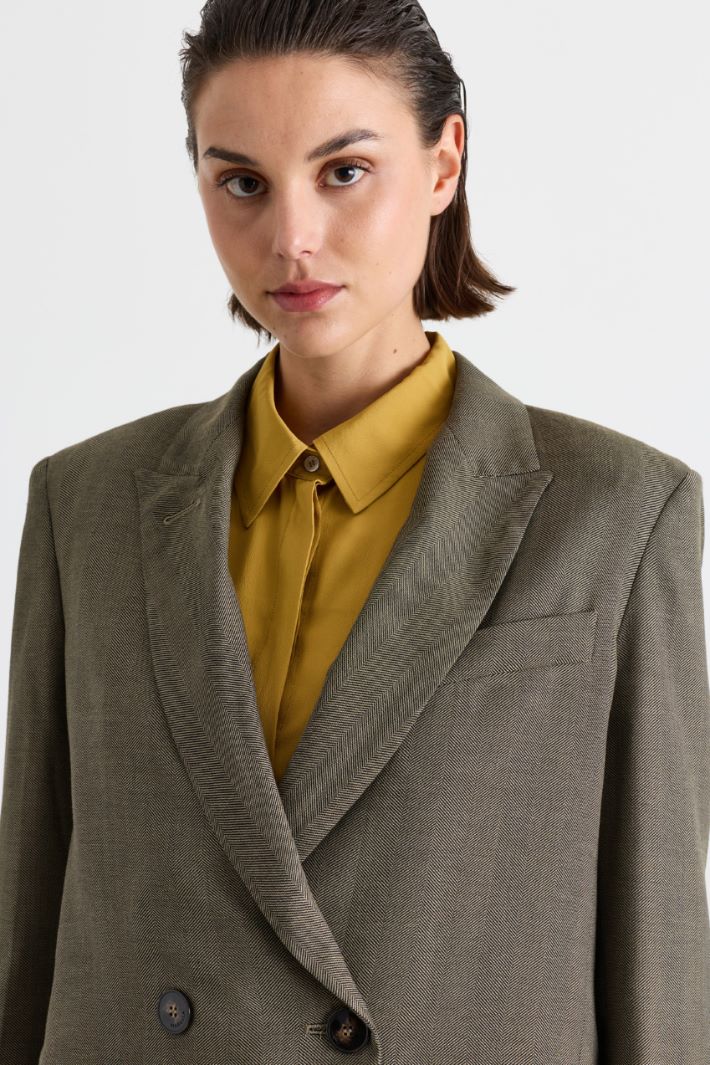 Double-breasted blazer in fluid twill - GREEN - Intrend - 3