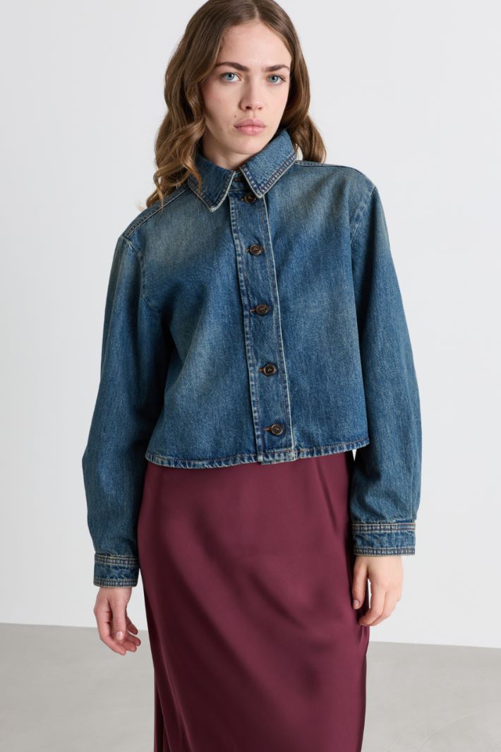 Cropped denim jacket - LIGHT BLUE - Intrend - 2