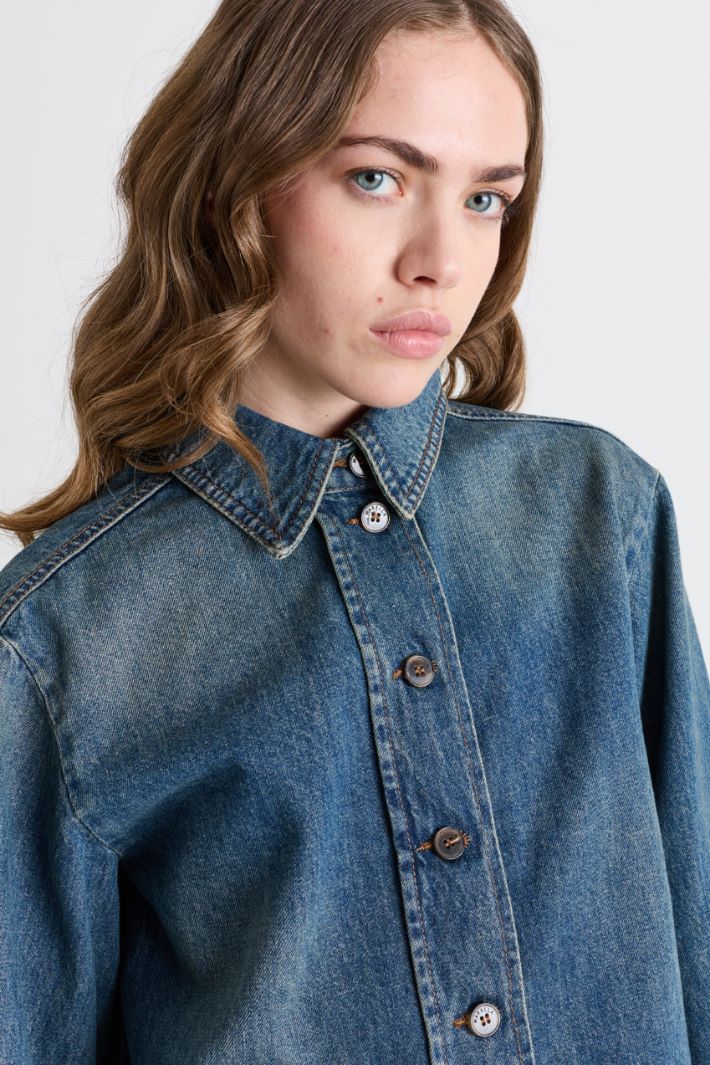 Cropped denim jacket - LIGHT BLUE - Intrend - 3