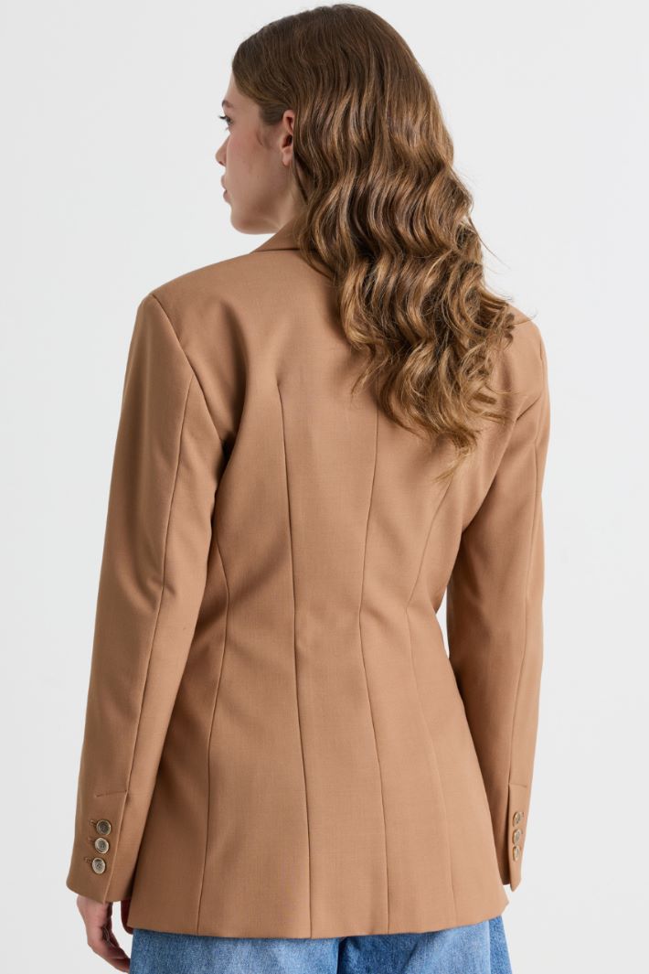 Fitted double-breasted blazer - CAMEL - Intrend - 4