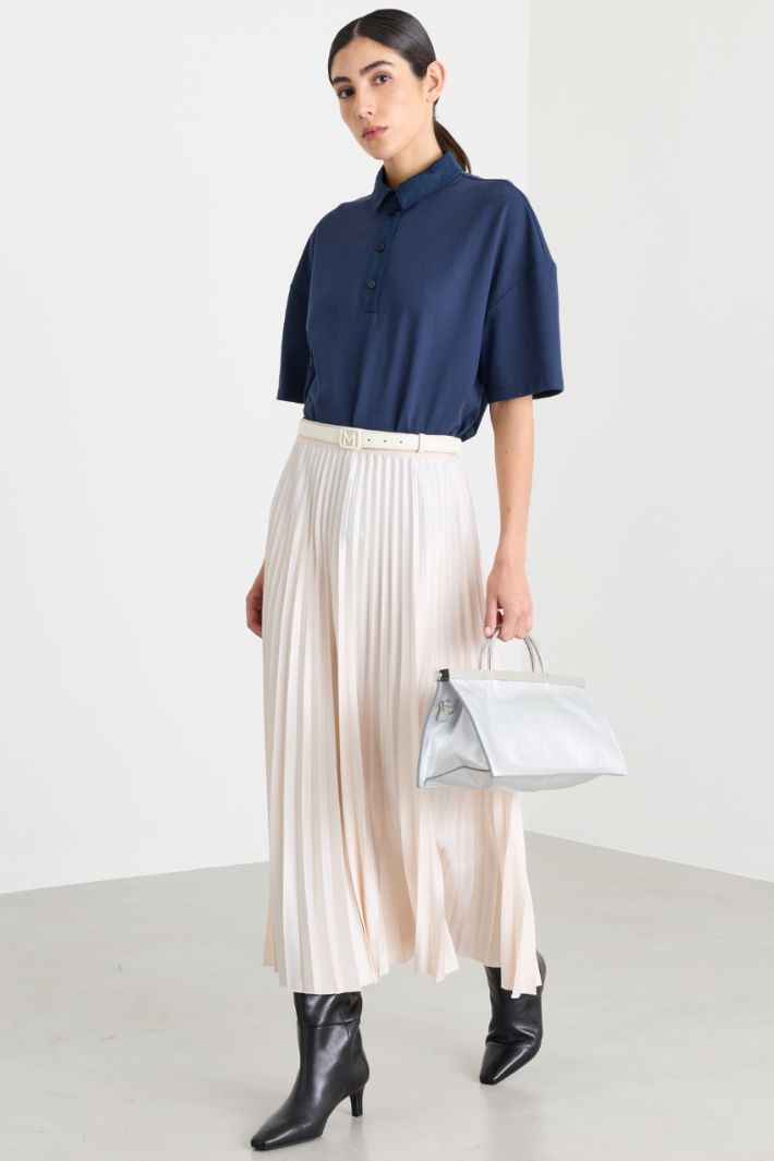 Plissé technical satin skirt - WHITE - Intrend