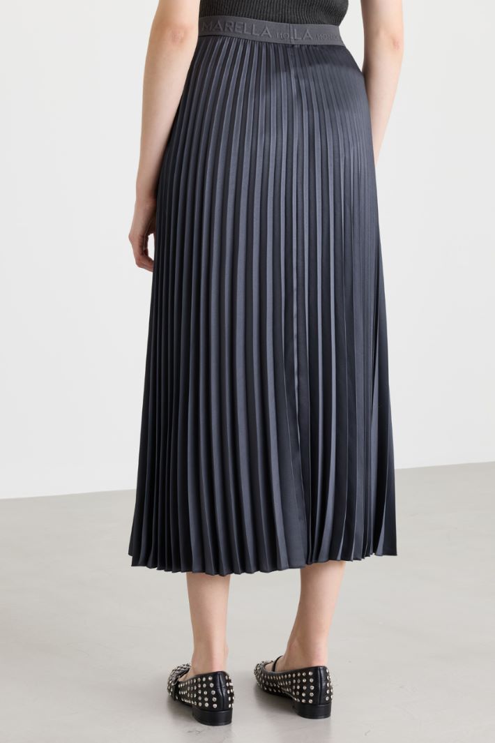 Plissé technical satin skirt - GREY - Intrend - 4