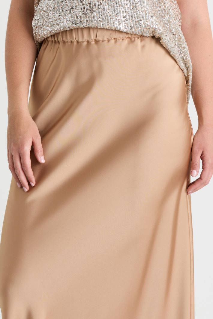Long satin skirt - CAMEL - Intrend - 3