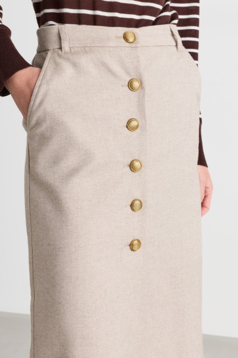 Gonna con bottoni e spacco frontale