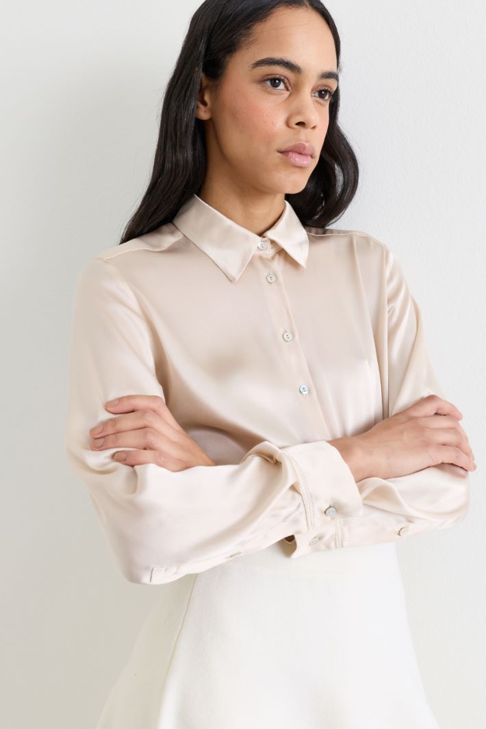 Blusa fluida in raso - AVORIO - Intrend - 3