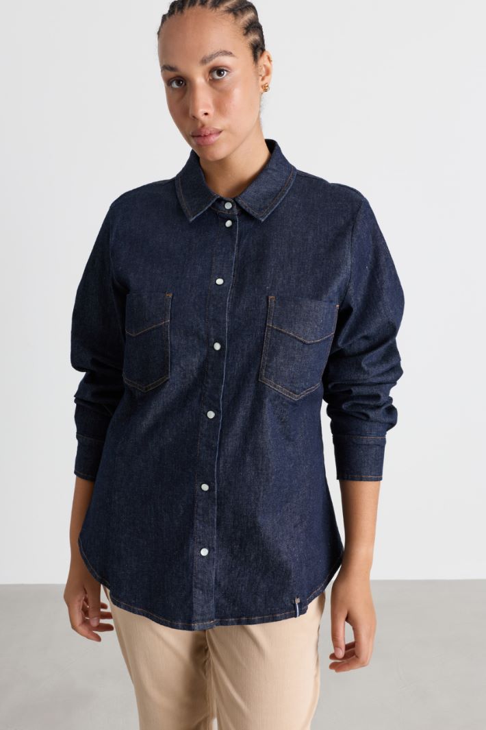 Camicia con taschini impunturati - BLU - Intrend - 2