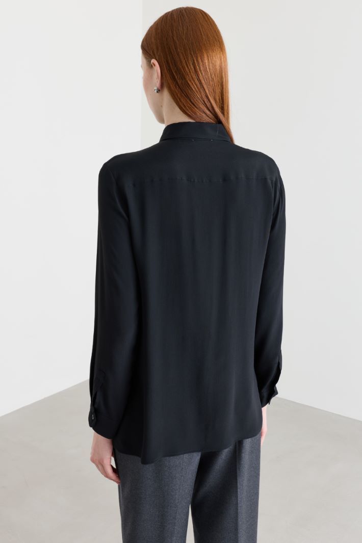 Floral-detail crepe shirt - BLACK - Intrend - 4